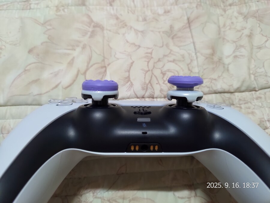 플스4,5용 컨트롤 프릭 아날로그스틱 캡_7.jpg