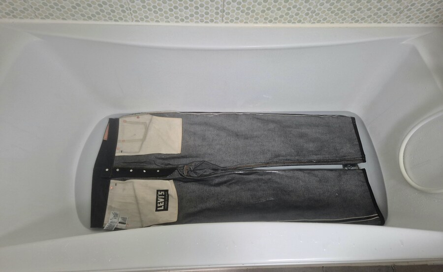 리바이스 LVC 1955 501리지드 & 브론슨 헨리넥_7.jpg