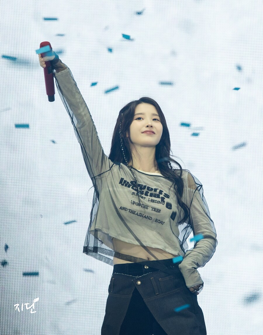2025.09.13 아이유 FAN MEET-UP(지딘)_7.jpg