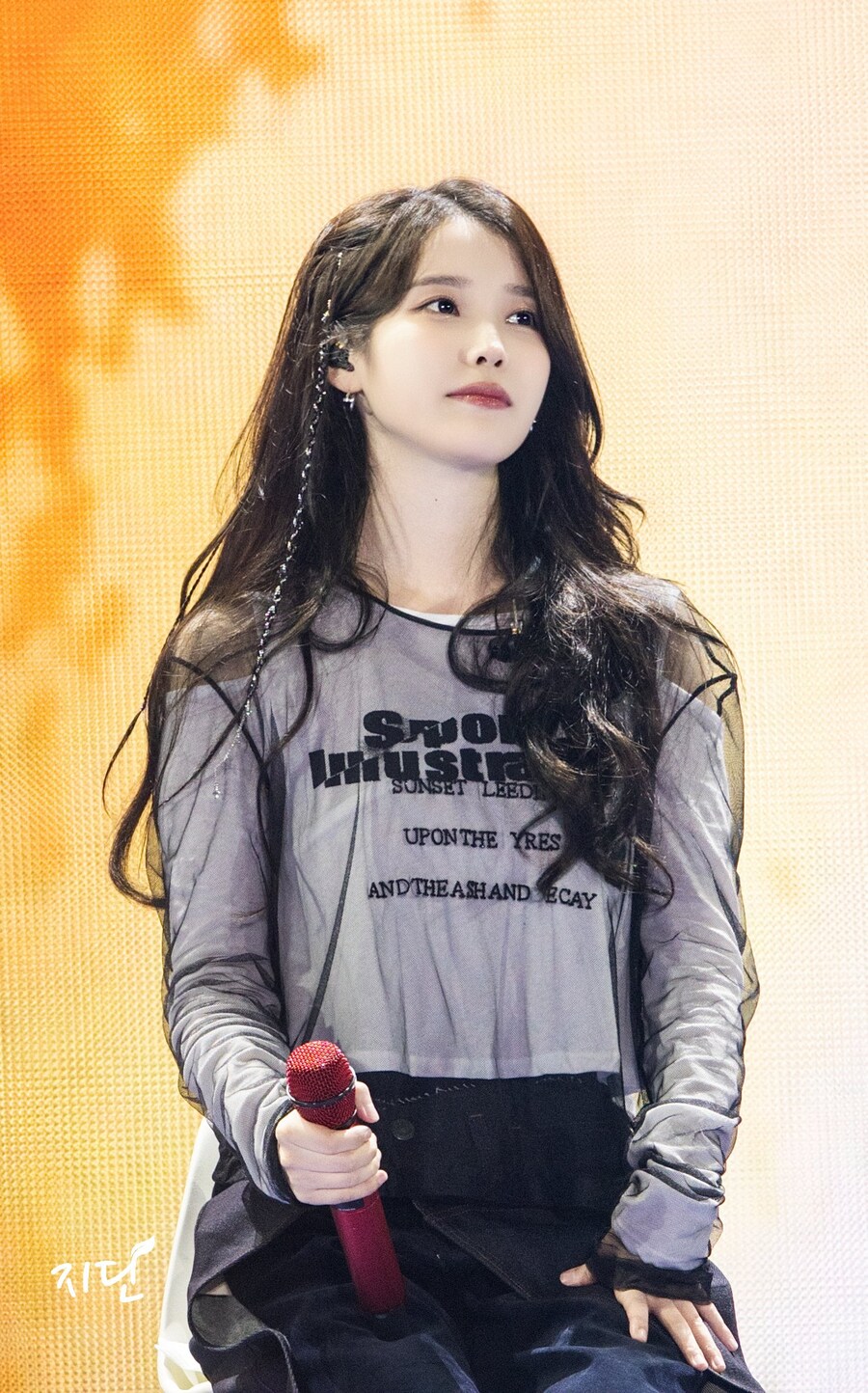 2025.09.13 아이유 FAN MEET-UP(지딘)_17.jpg