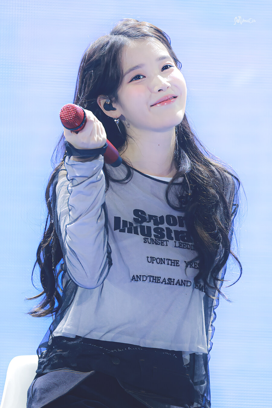 2025.09.13 아이유 FAN MEET-UP(예토끼)_8.jpg