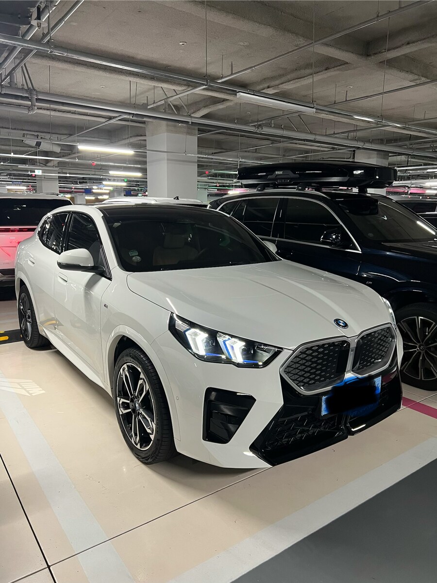 첫 전기차 출고했습니다._1.jpg