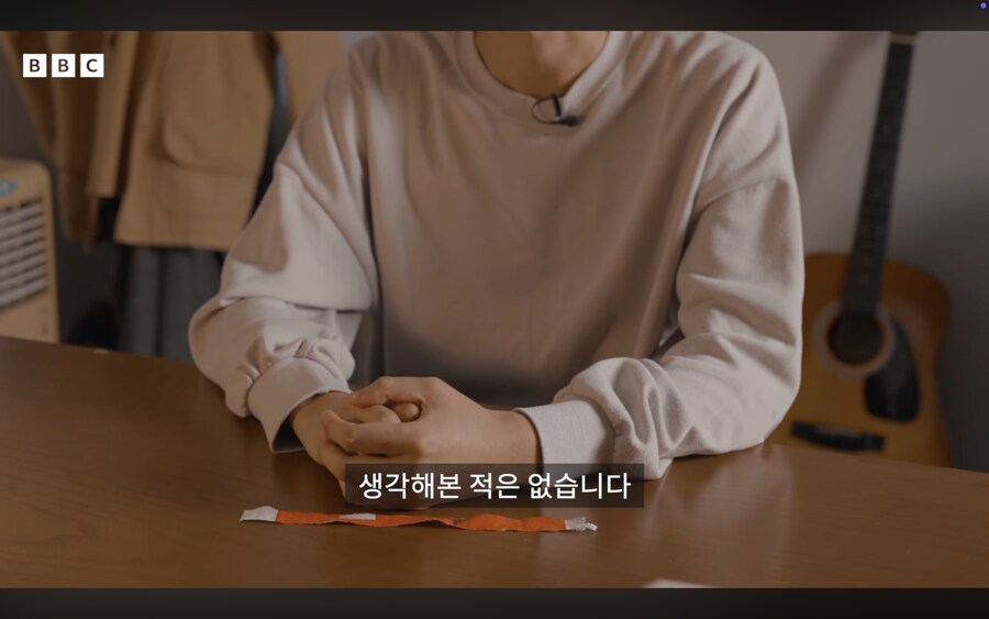 ??? : 어쨌든 비자 제대로 안받은 한국 애들 잘못도 있지 않음?_10.png