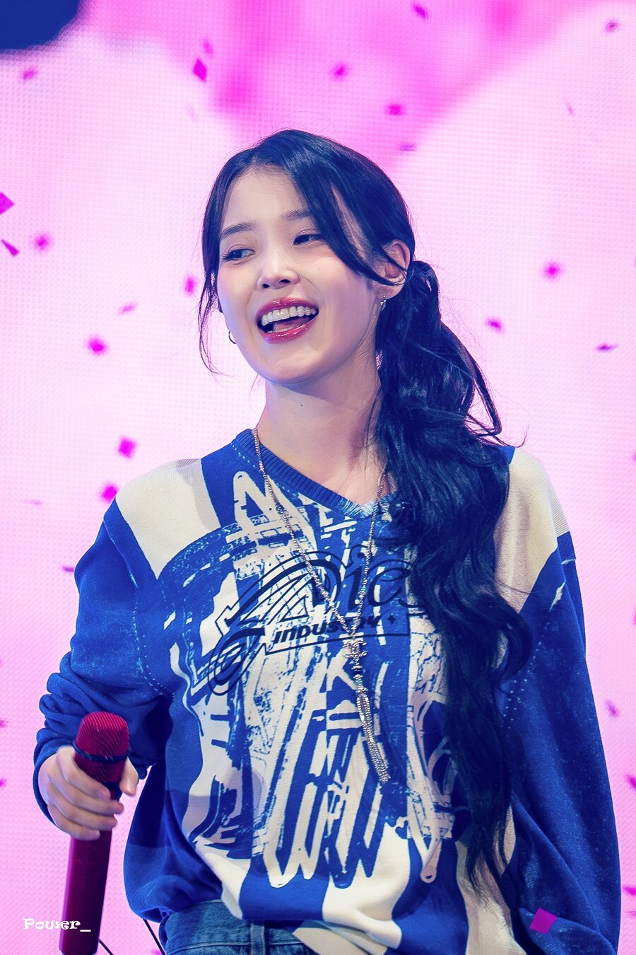 2025.09.14 아이유 FAN MEET-UP(Power_IU)_7.jpg