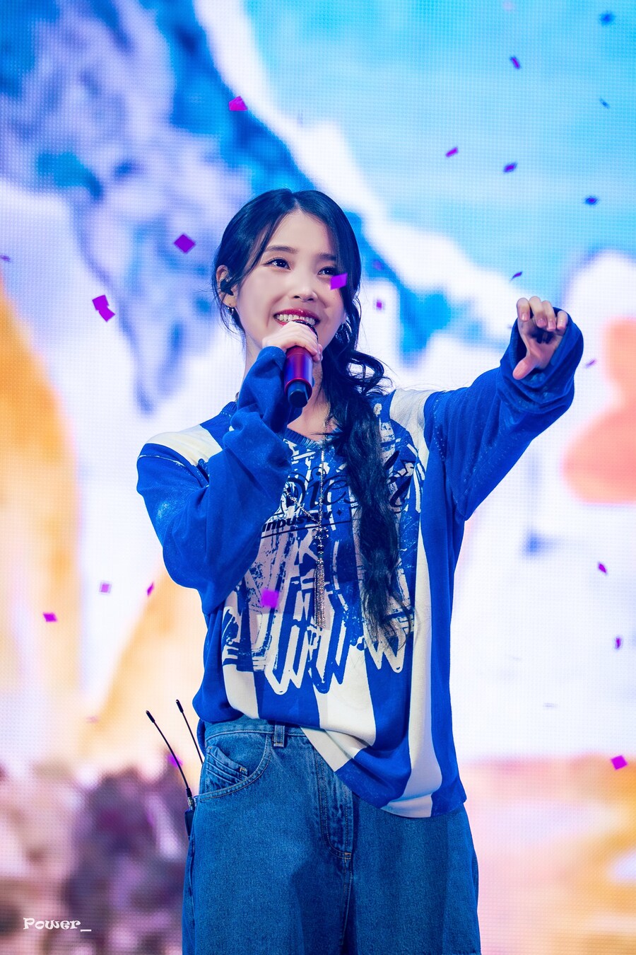2025.09.14 아이유 FAN MEET-UP(Power_IU)_17.jpg
