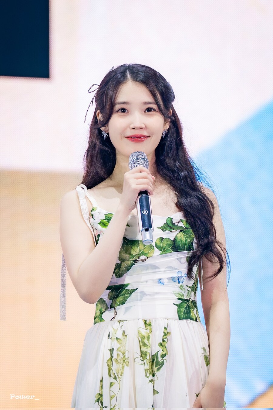 2025.09.14 아이유 FAN MEET-UP(Power_IU)_34.jpg