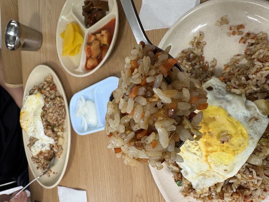 기름비빔밥? 저리 치워! 이게 진짜 볶음밥이다!!!_7.jpg