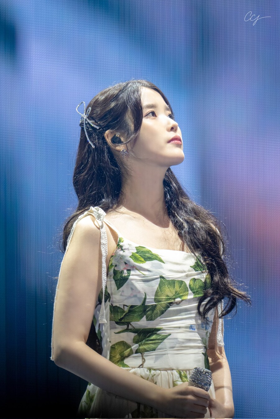 2025.09.14 아이유 FAN MEET-UP(UAENAGRAPHY)_13.jpg