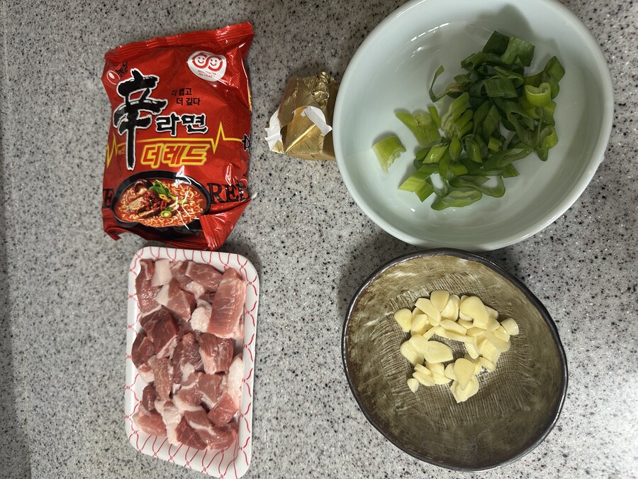 점심으로 맛난 라면밥 만들기_1.jpg