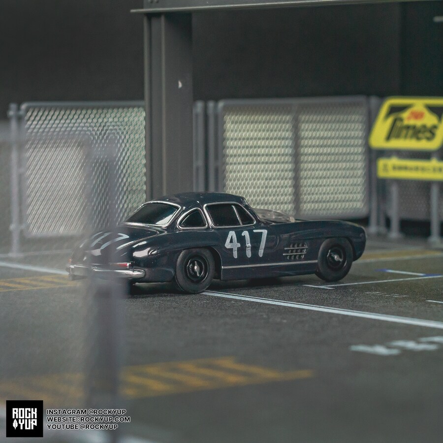 클래식의 끝판왕, 300 SLMercedes-Benz 300_21.png
