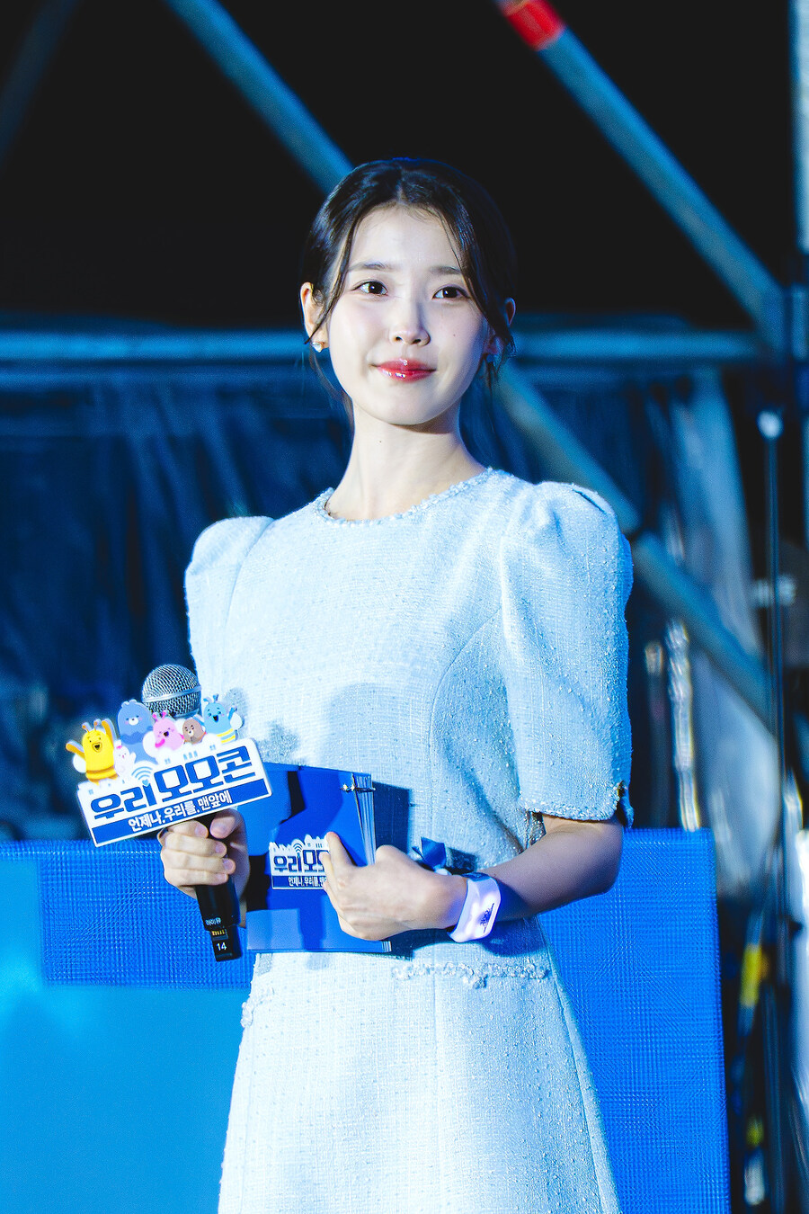 20250921 우리금융그룹 모모콘서트 10pics_1.jpg