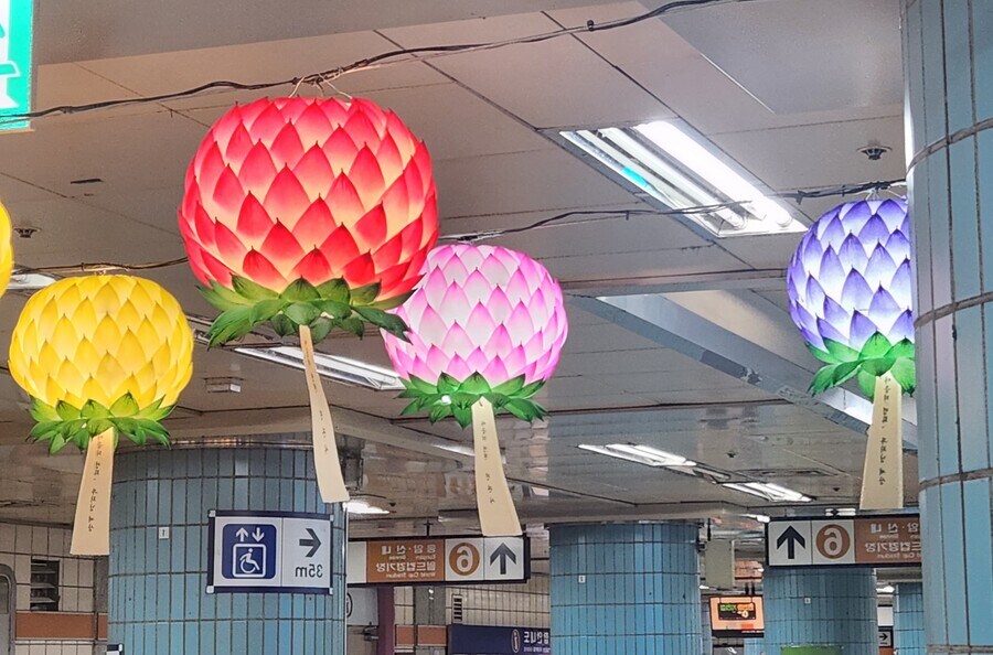 봇치) 이.인간은 살아있기 때문에 버.번뇌하는거라고 생각해요!_3.jpg