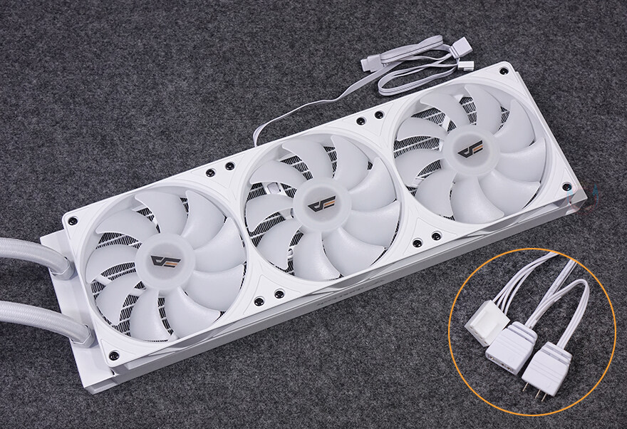 가격 부담 없는 아름다운 360 수랭 쿨러! 다크플래쉬 아쿠아루믹 DL-360_14.jpg