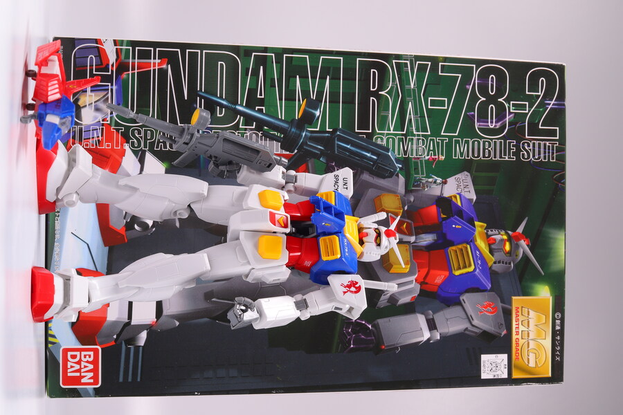 MG] RX-78-2 건담 1.0 & 3.0 (Feat. 18년)_2.jpg