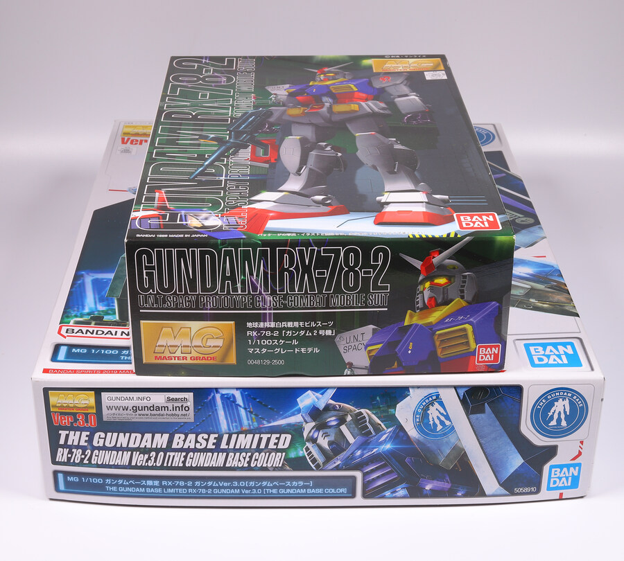 MG] RX-78-2 건담 1.0 & 3.0 (Feat. 18년)_5.jpg