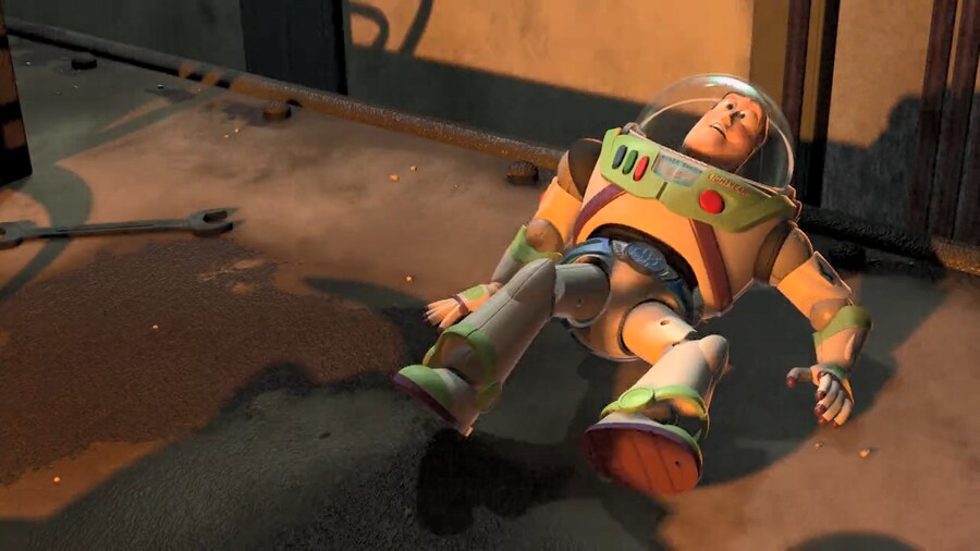 토이 스토리)자신의 진실을 알고 좌절하는 장난감_16.png