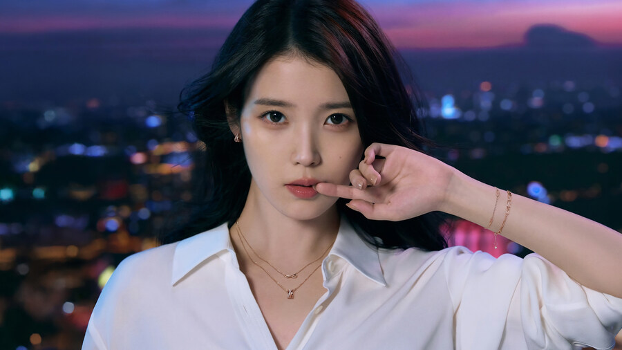 제이에스티나, ETER with IU 모니터용 배경화면_1.jpg
