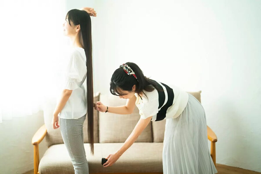 성우) 머리카락이 좀 긴 성우_2.png