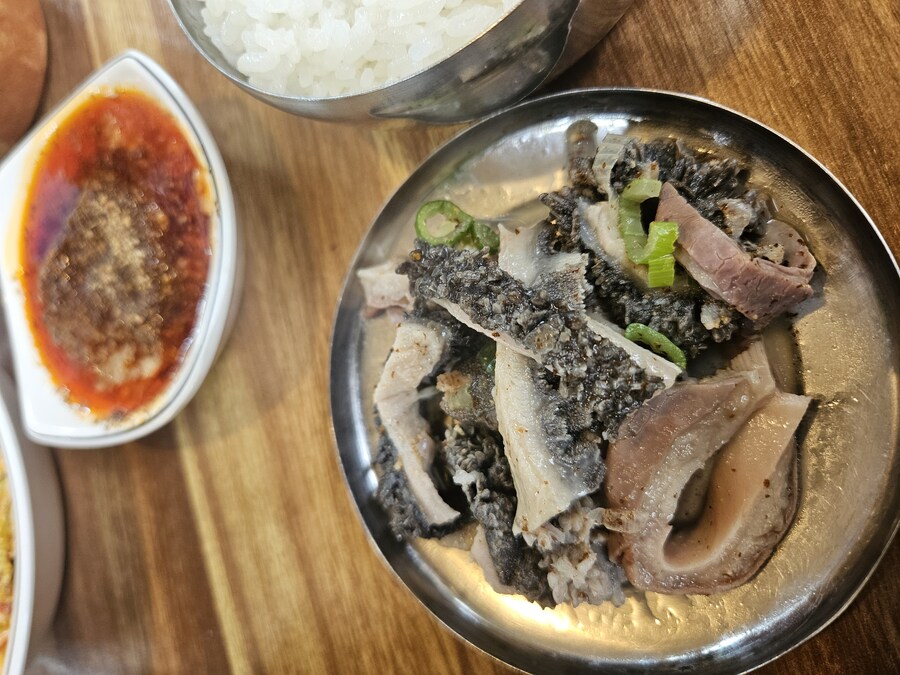 [충주] 충주해장국 내장탕_11.jpg