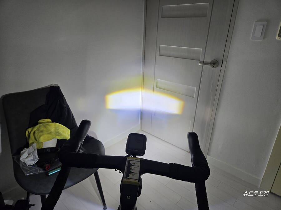 쓸만한 전조등 하나 구했어요_6.jpg