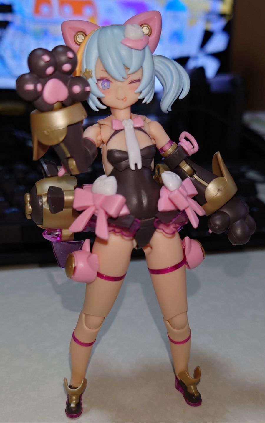 [코토부키야] PUNI☆MOFU 쿠로마오 가조립 + 노멀 마오 나열 사진_10.jpg