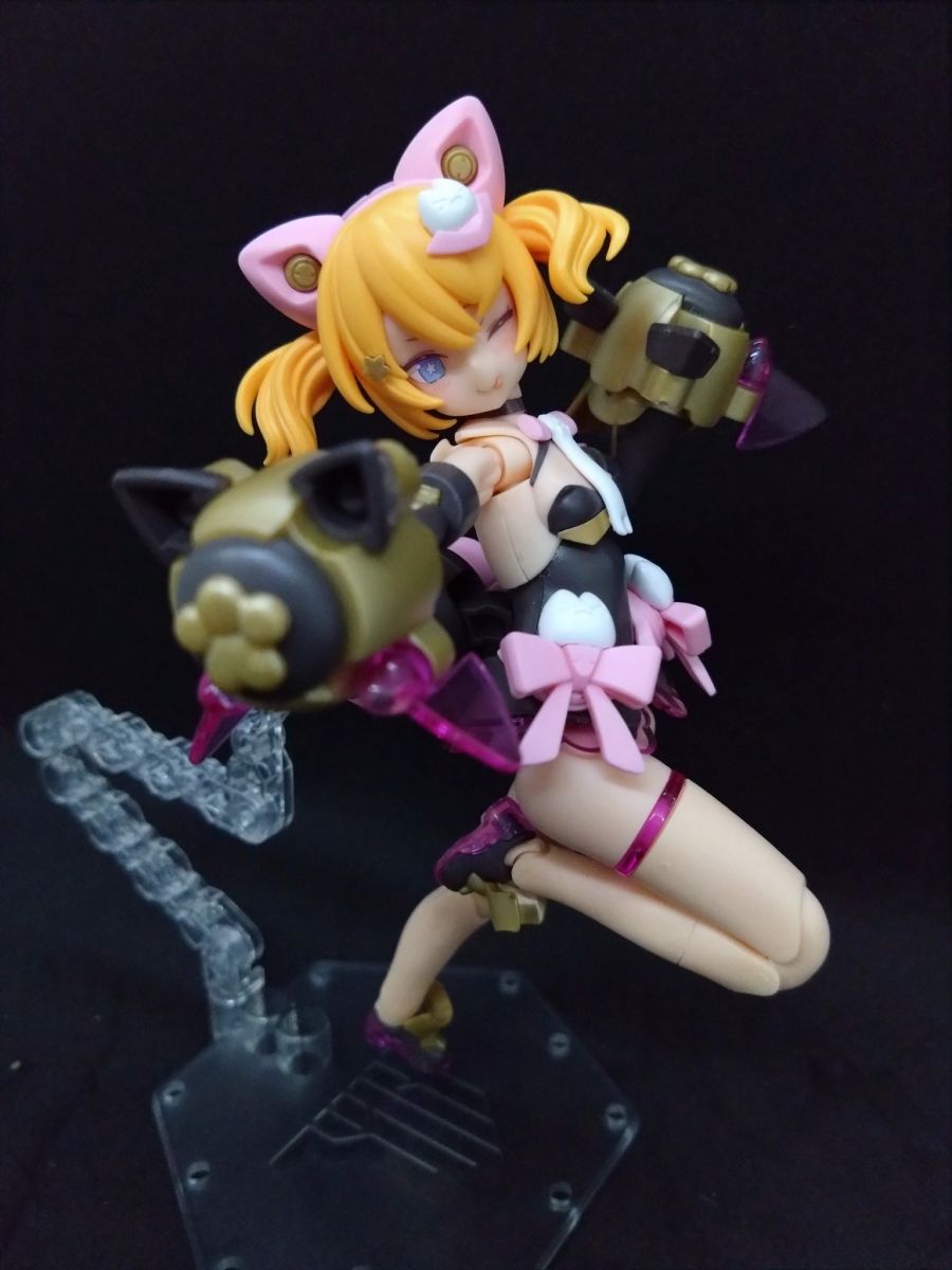 [코토부키야] PUNI☆MOFU 쿠로마오 가조립 + 노멀 마오 나열 사진_9.jpg