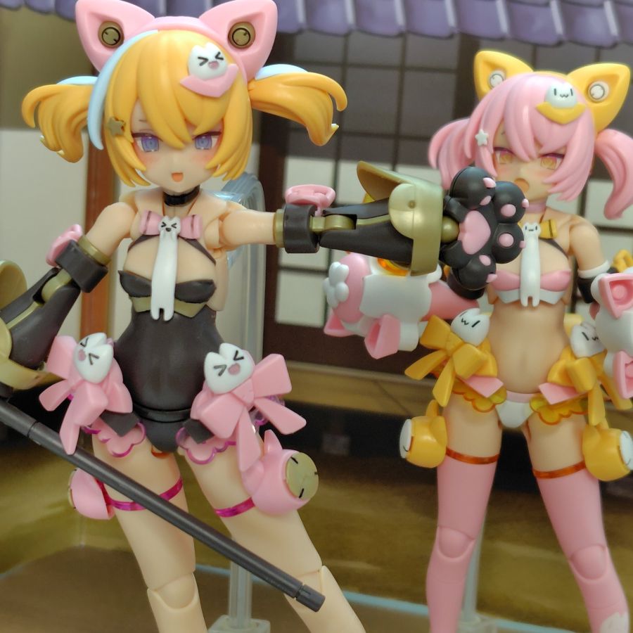 [코토부키야] PUNI☆MOFU 쿠로마오 가조립 + 노멀 마오 나열 사진_24.jpg