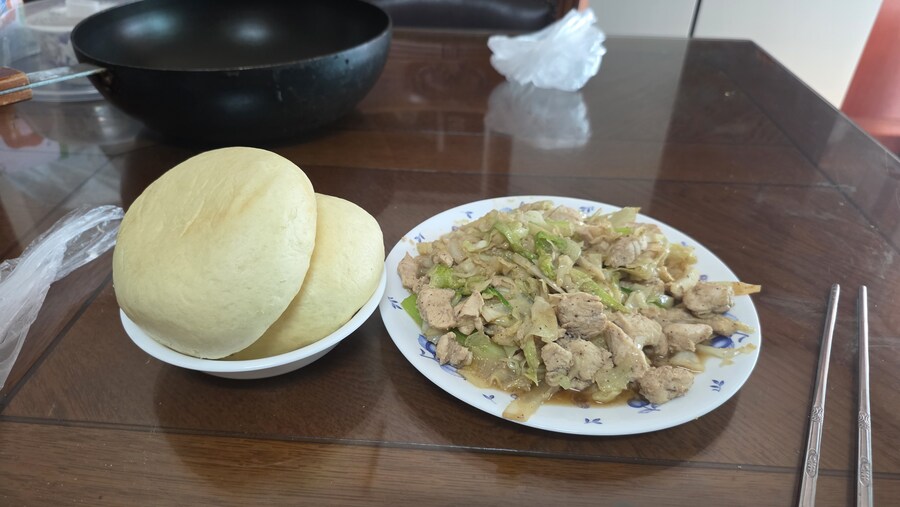 진짜 이렇게 보니 중국 현지인 자취요리인데..._1.jpg