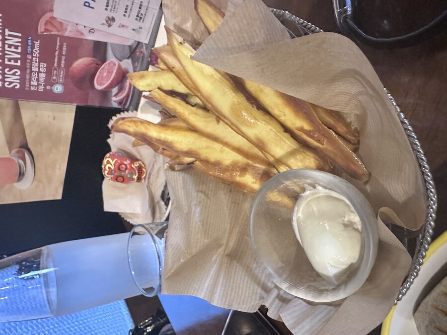 오늘 망원 홍대 나들이_6.jpg