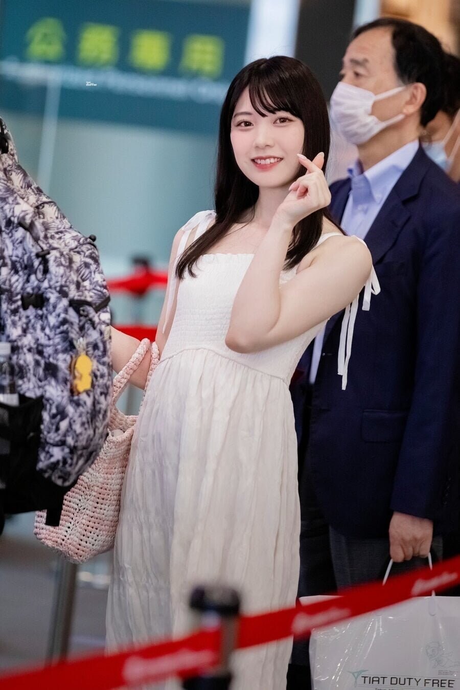 일본 배우들 공항사진.jpg_4.jpg