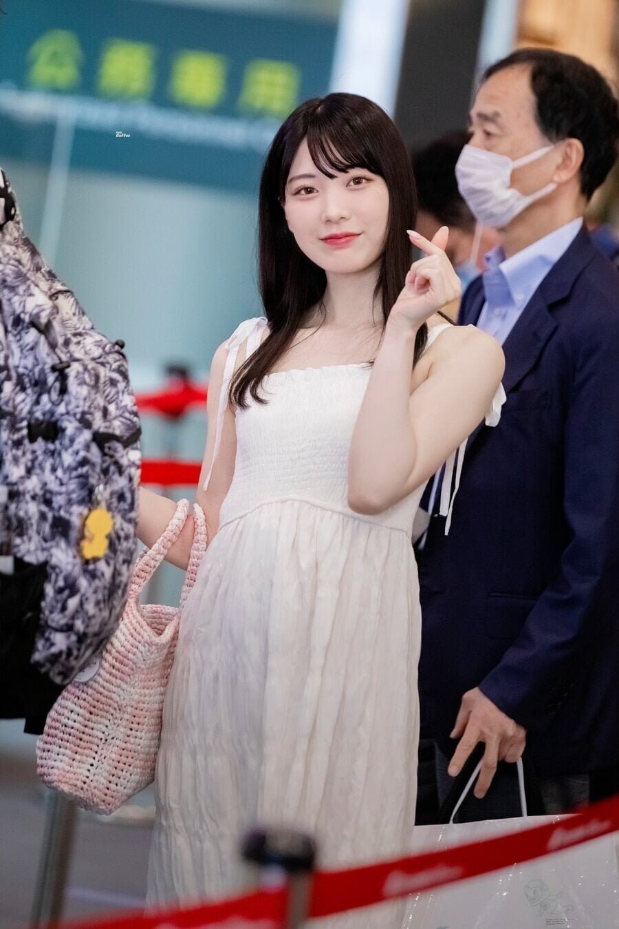 일본 배우들 공항사진.jpg_5.jpg