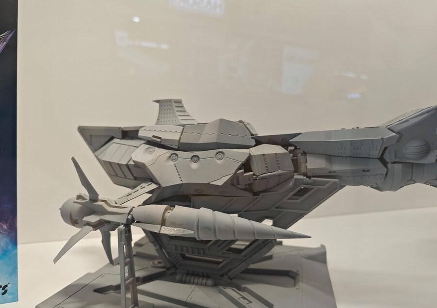 [CCS토이즈] 완전변형 초은하 그렌라간 원형 전시-2_6.jpg