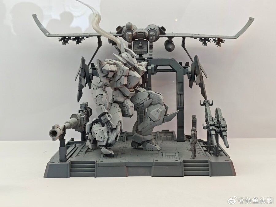 [오렌지캣] 1/35 풀 메탈 패닉! - ARX-8 레바테인 원형 전시_1.jpg