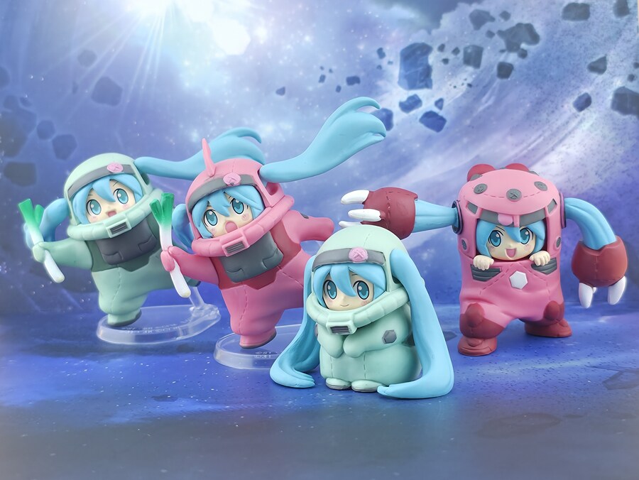 미쿠)밀린 피규어 사진 찍음._1.jpg