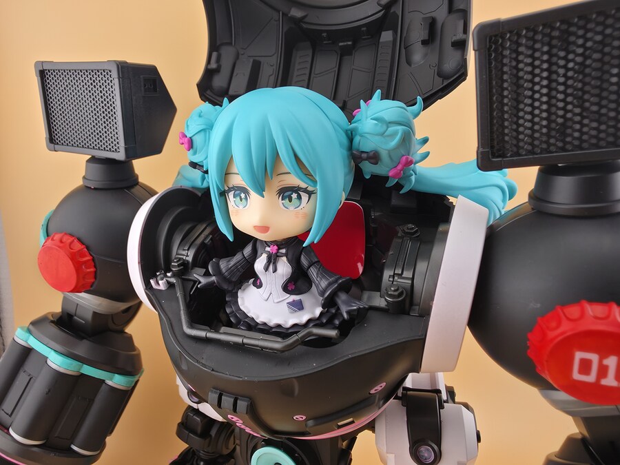 미쿠)밀린 피규어 사진 찍음._19.jpg