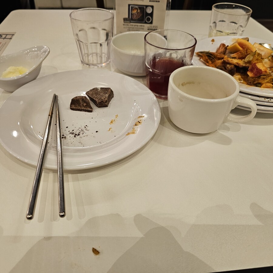 (소신발언) 애슐리는 좀 돈 아깝다_1.jpg