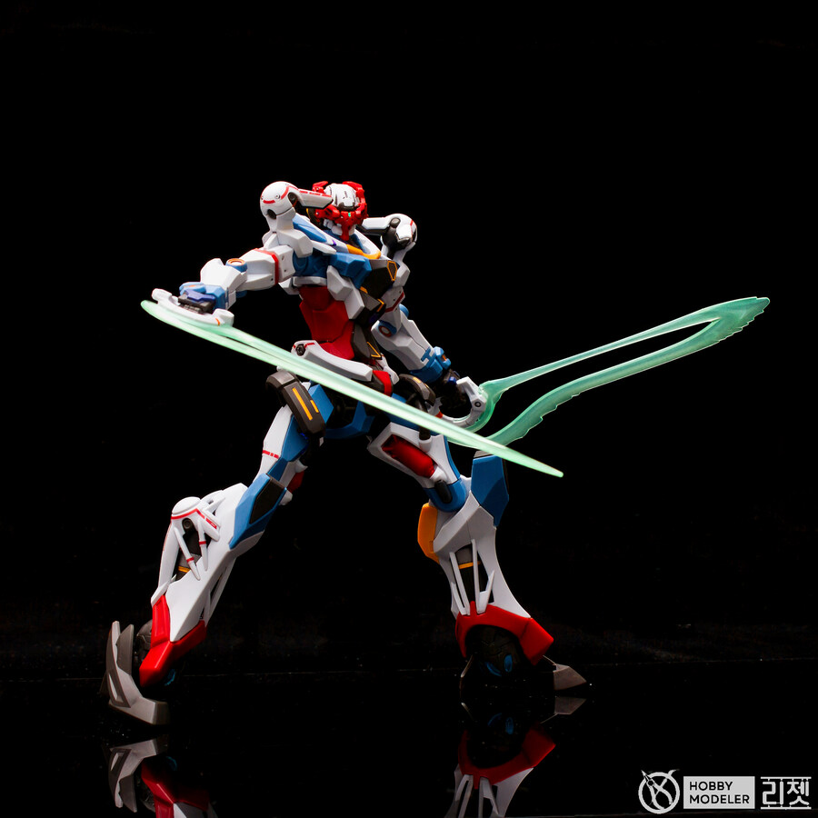 반다이 HG 건담 지쿠악스_13.jpg