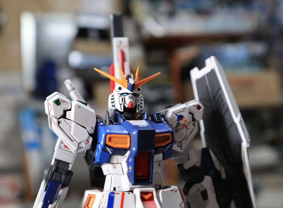 반다이 RG 1/144 후쿠오카 뉴건담 도색완성._10.jpg