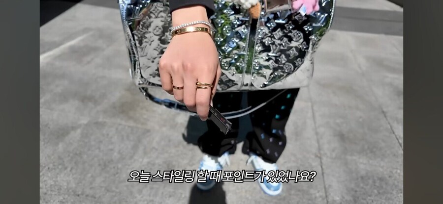 슈퍼카 타는 20살 영앤리치의 하루_10.jpg
