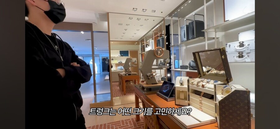 슈퍼카 타는 20살 영앤리치의 하루_30.jpg