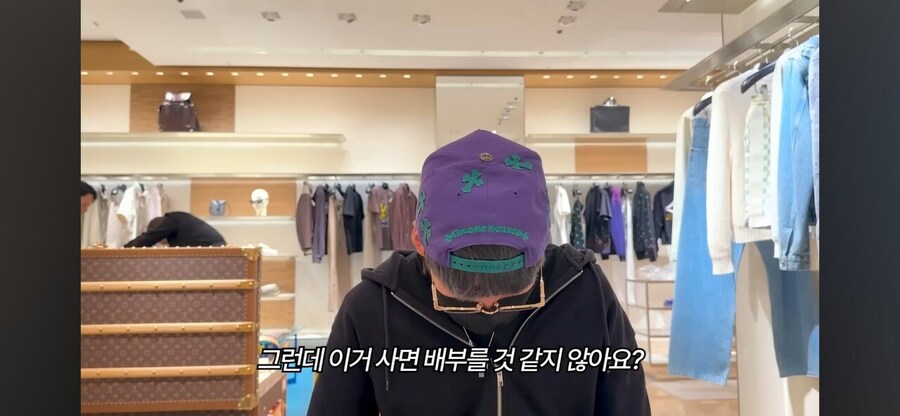 슈퍼카 타는 20살 영앤리치의 하루_48.jpg