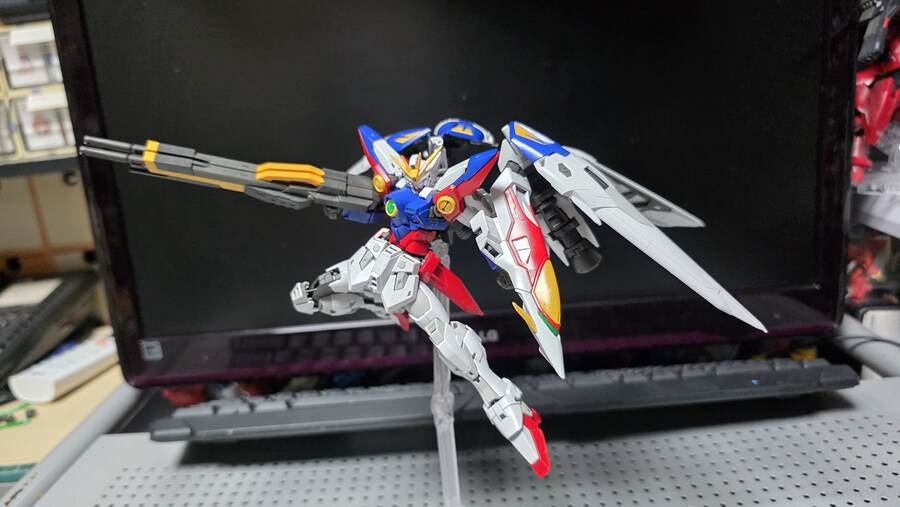 RG 윙건담 제로(TVA)_3.jpg