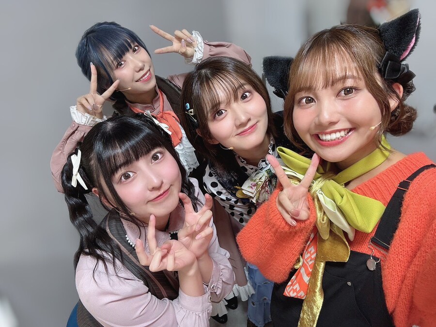 성우) 아침에 보는 랜덤 성우 사진들_5.jpg