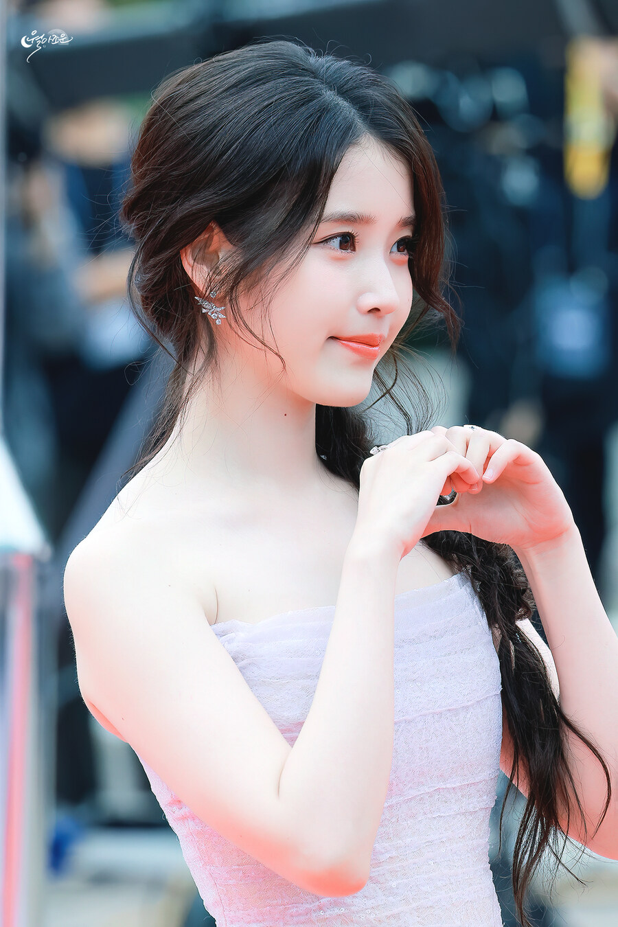 2025.10.02 서울드라마어워즈 아이유(월아조운)_9.jpg