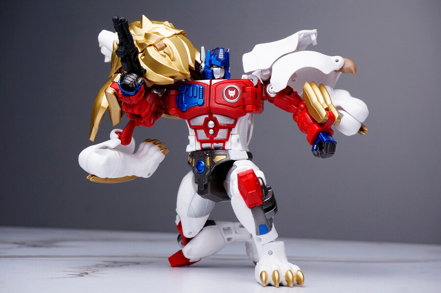 트랜스포머 40주년 셀렉션 라이오 콘보이_21.jpg