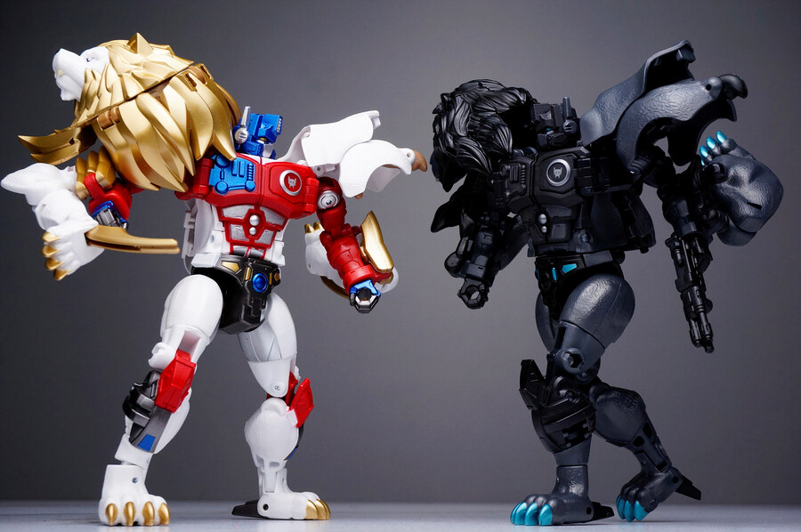 트랜스포머 40주년 셀렉션 라이오 콘보이_31.jpg