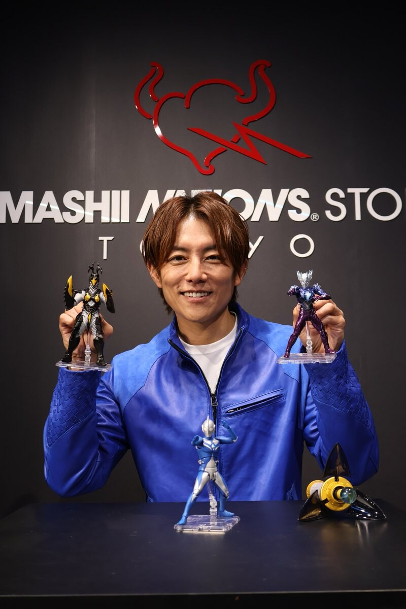 [반다이] S.H.Figuarts 울트라맨 사가/하이퍼 젯톤 전시 이미지_1.jpg