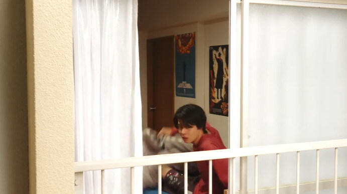 요즘 가면라이더 초반 조력자 근황_4.jpg