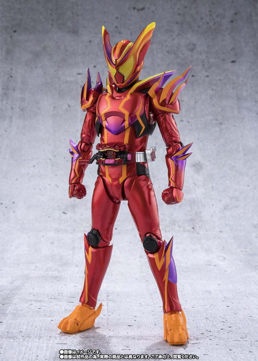 [반다이 혼웹상점] S.H.Figuarts 가면라이더 가브 어메이징 구미폼_3.jpg