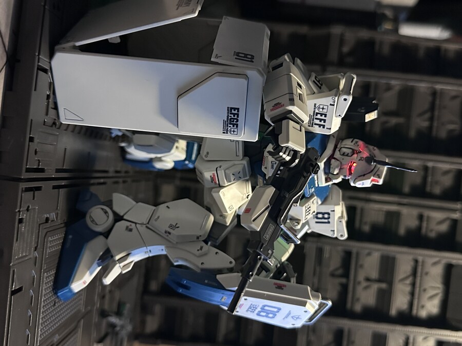 [MG] 건담MS 08소대 EZ-8에 led를_26.jpg